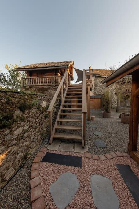 La Cabane Des Colibris Rieupeyroux  Buitenkant foto